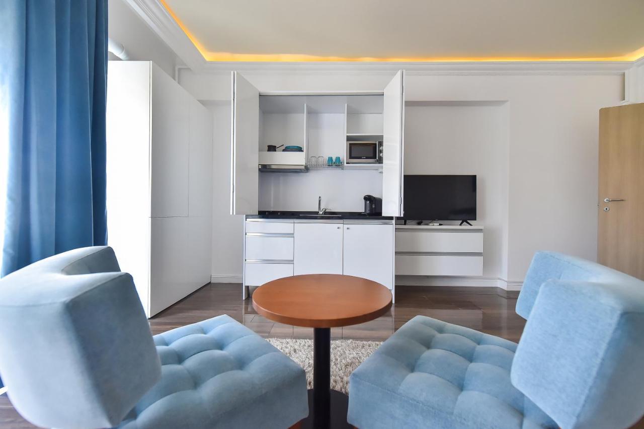 White Tower Private Apartment Beach View Mamaia Eksteriør bilde