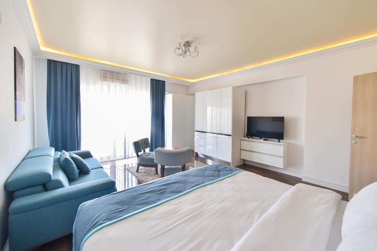White Tower Private Apartment Beach View Mamaia Eksteriør bilde